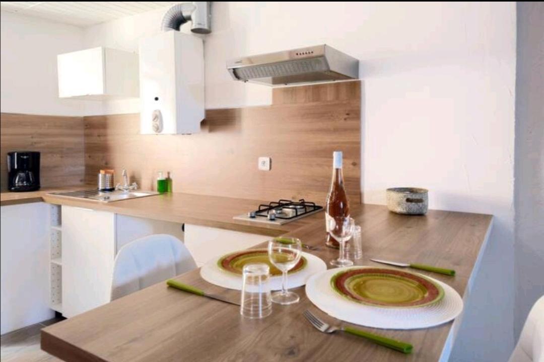 Studio Idealement Place, Calanques Et Centre Ville 라시오타 외부 사진