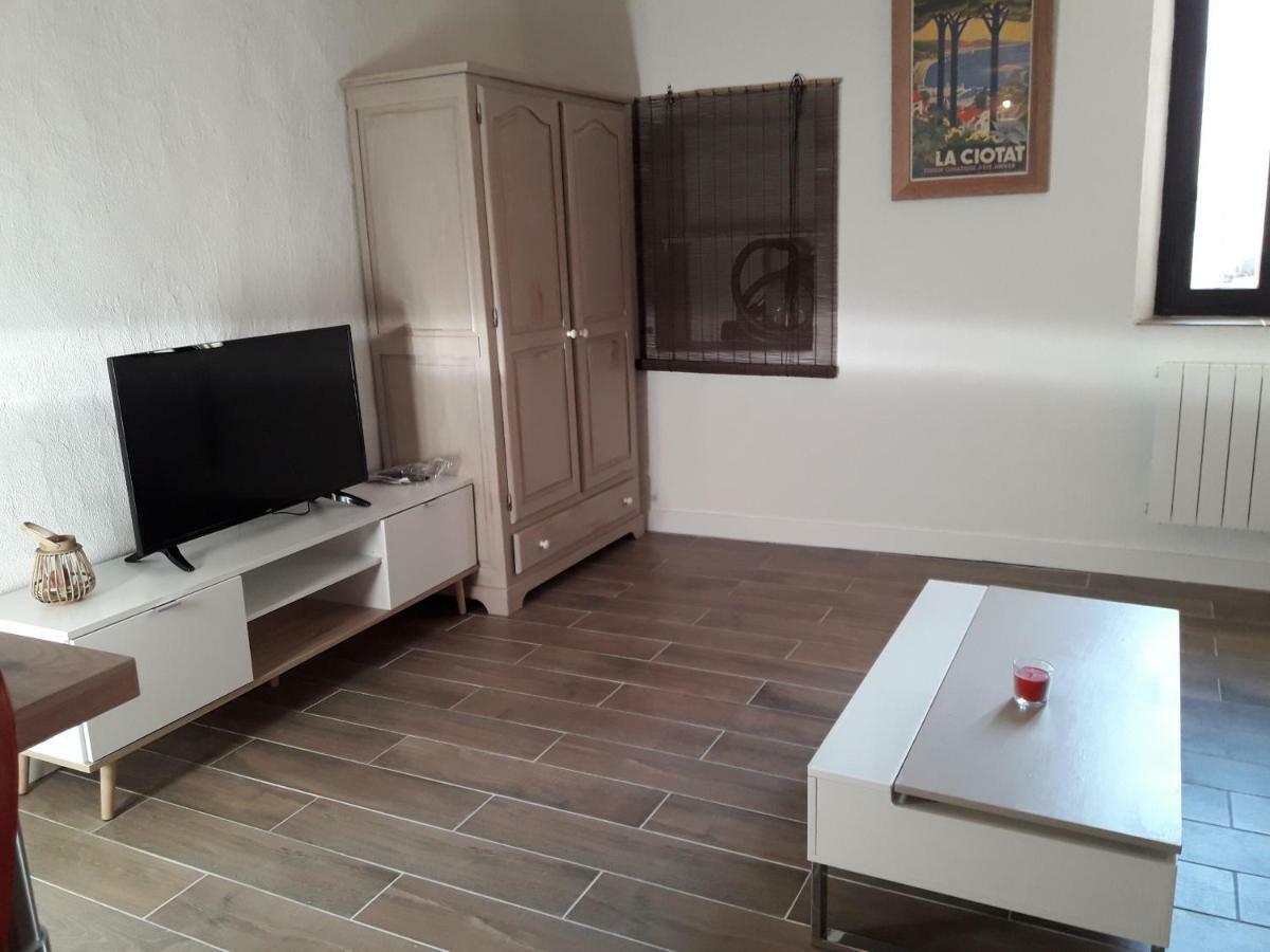 Studio Idealement Place, Calanques Et Centre Ville 라시오타 외부 사진